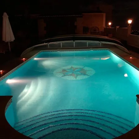 Chiara Сан Мигель